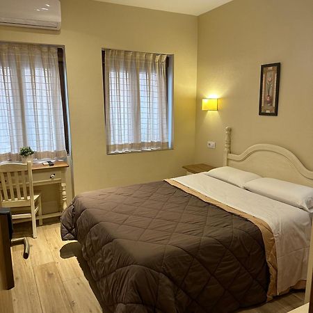 Toledo Plaza Hotell Eksteriør bilde