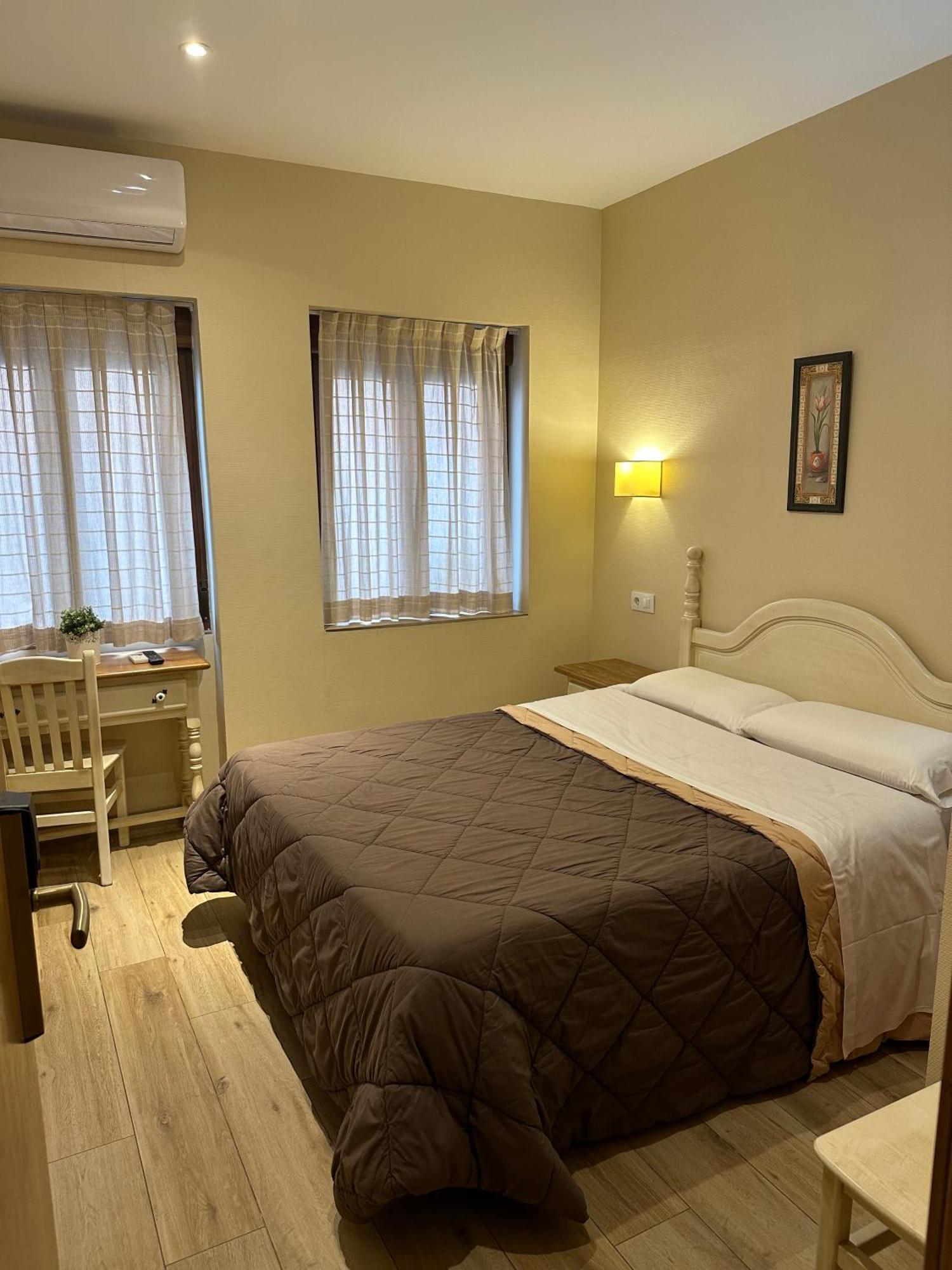 Toledo Plaza Hotell Eksteriør bilde