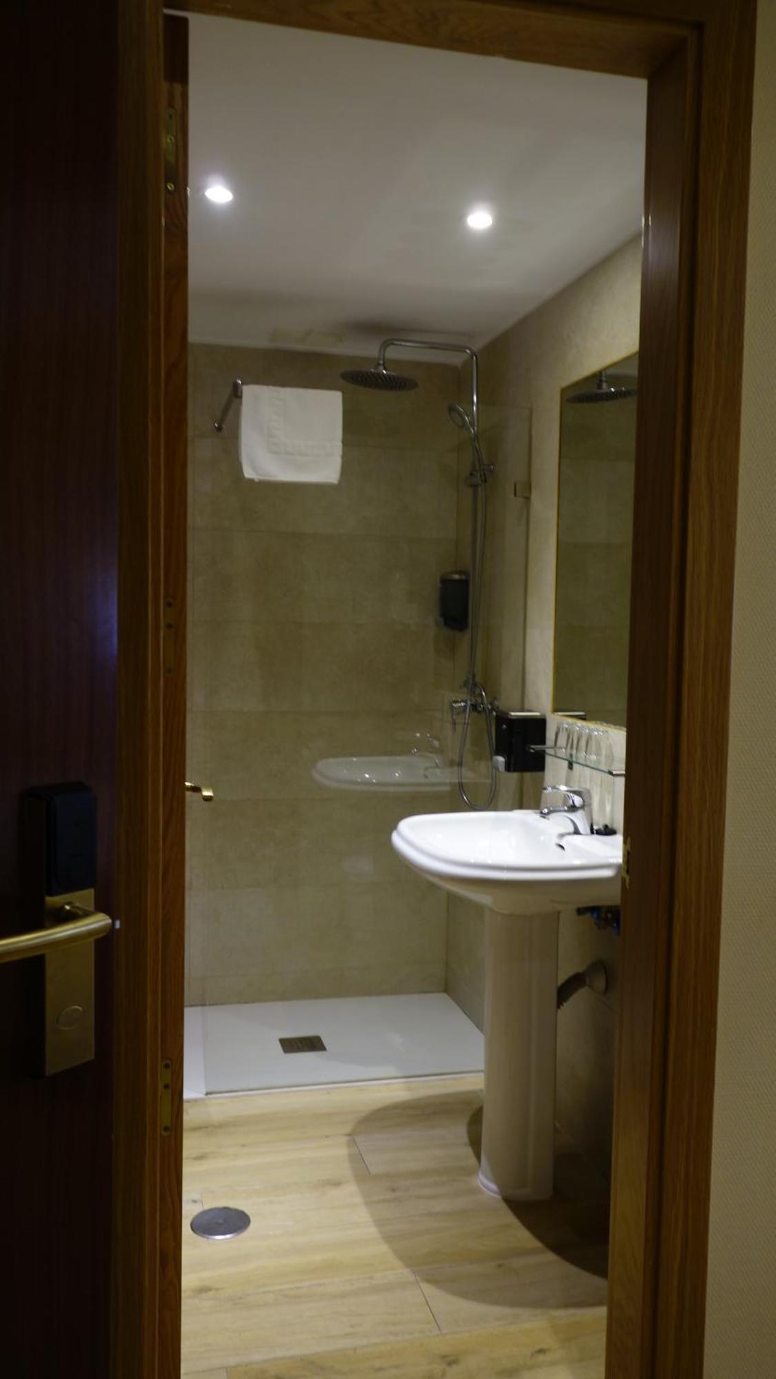 Toledo Plaza Hotell Eksteriør bilde